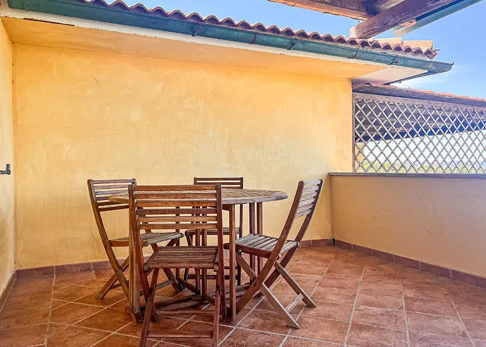 Lu Pultiddolu Sea View Ferienhaus