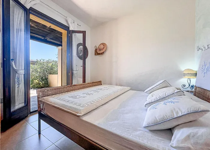 Lu Pultiddolu Sea View