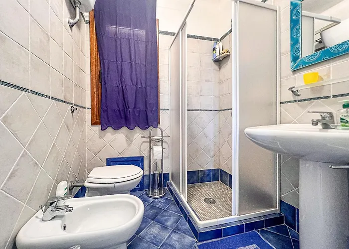 Lu Pultiddolu Sea View