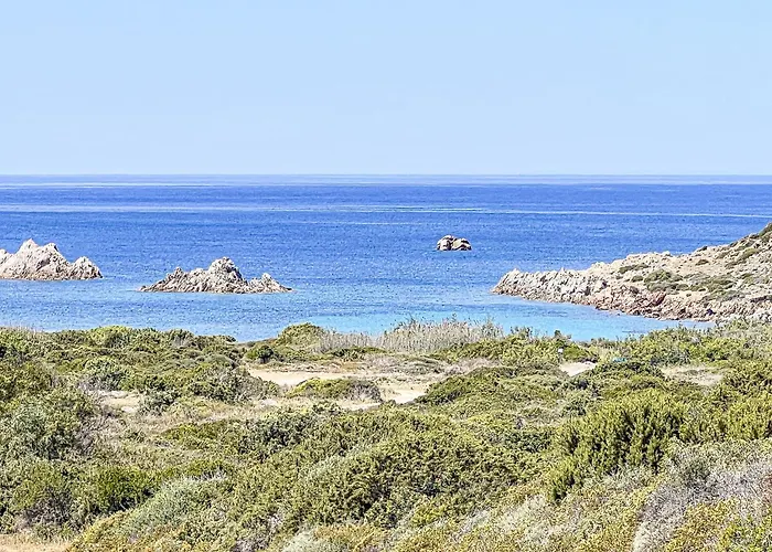 Lu Pultiddolu Sea View